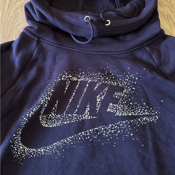 Nike Sweatshirt Hoodie Purple and Silver metallic logo size medium - Picture 2 of 4